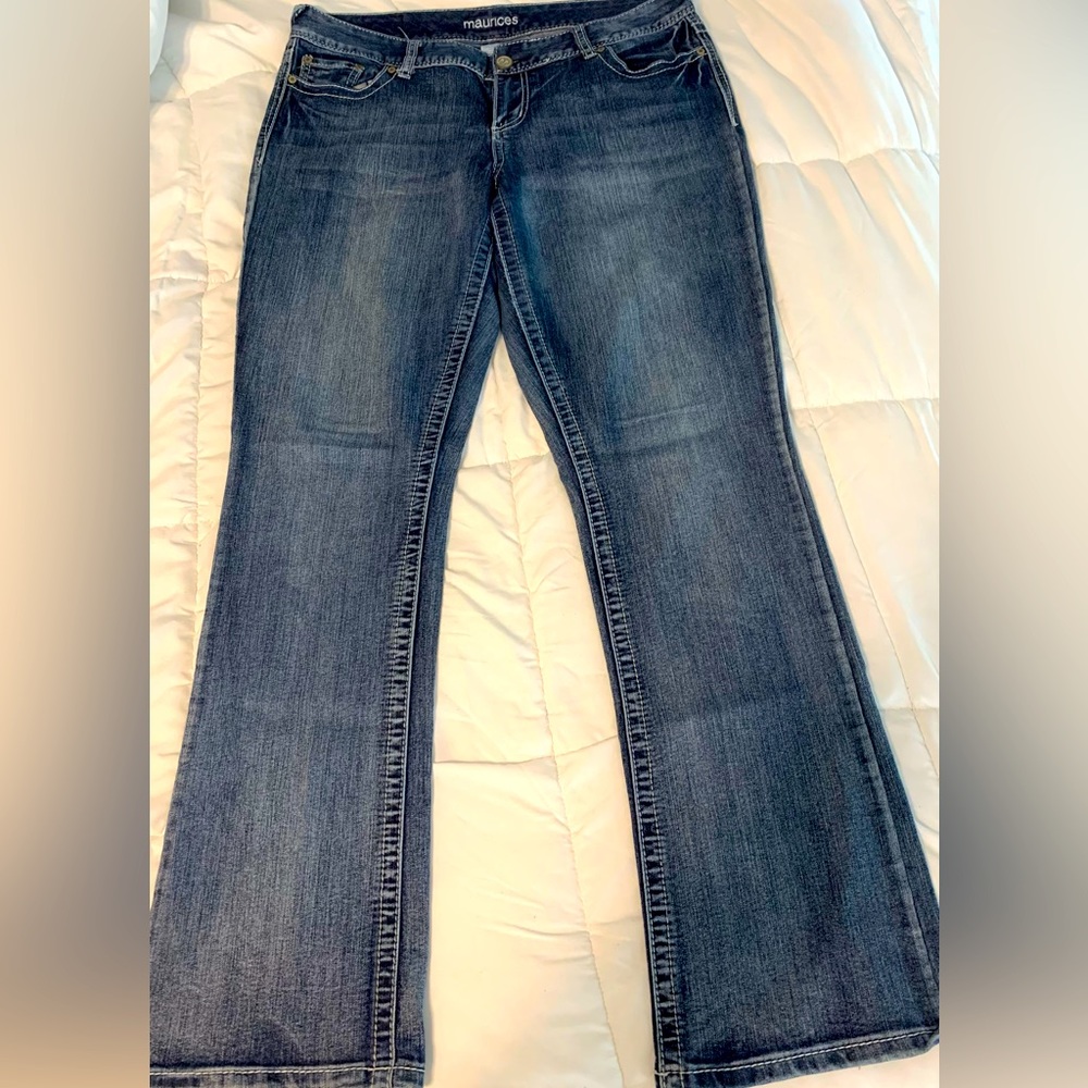Maurice’s 11/12 bootcut jean